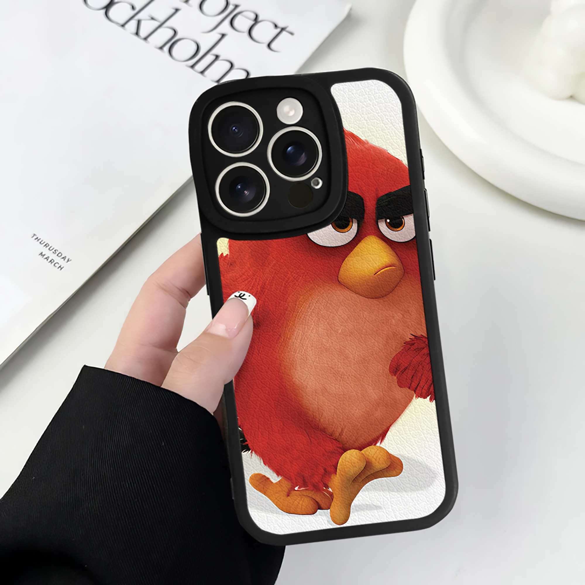 （画像用） Angry Birds アングリーバード 【iPhone 16シリーズ対応】シリコンスマホケース（レザー調） 材質：シリコン